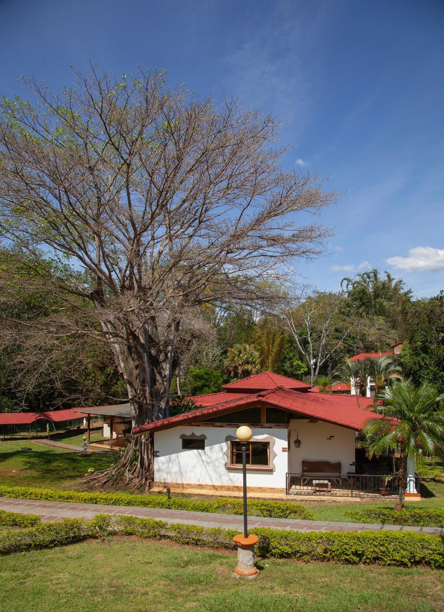 Hotel Martino Spa And Resort Alajuela Exterior photo