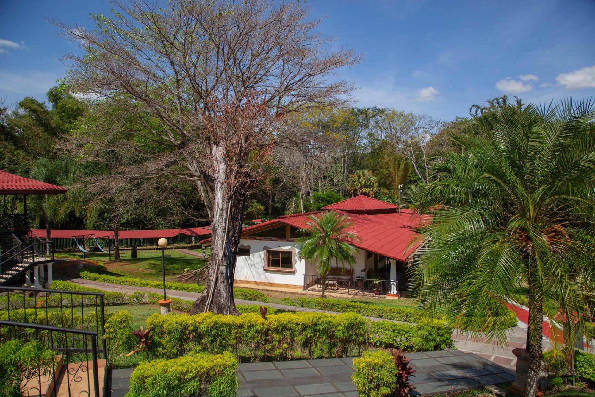 Hotel Martino Spa And Resort Alajuela Exterior photo